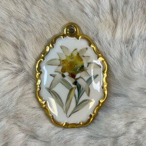 Vtg Rosenthal Marktredwitz Germany Porcelain Hand Painted Flower Pendant
